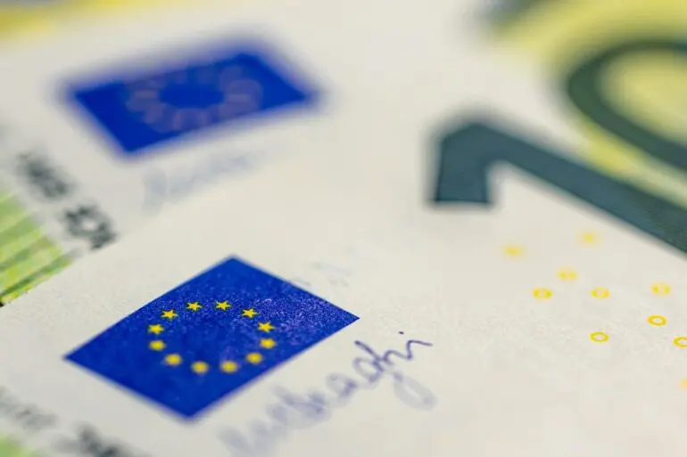 EURO