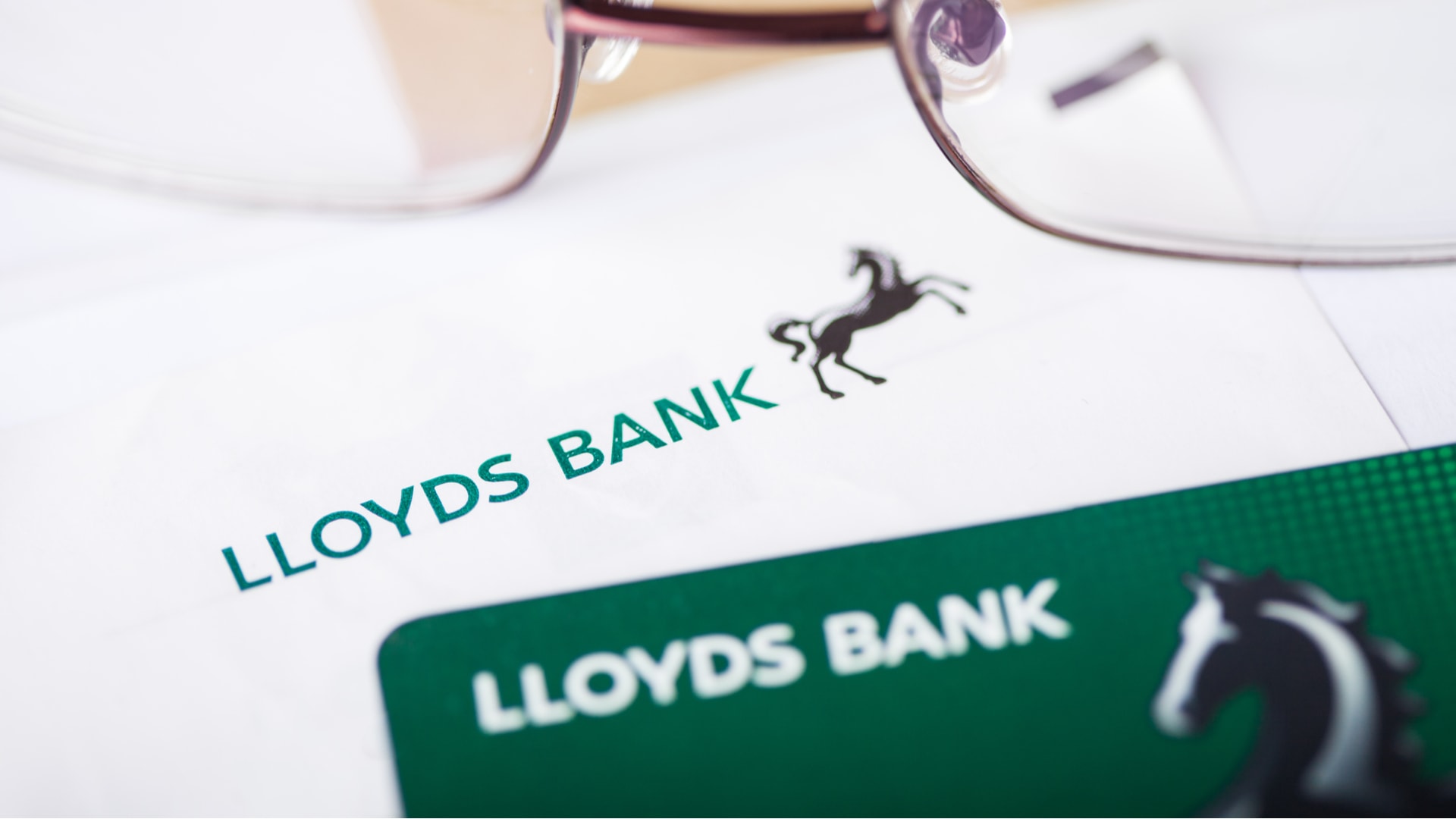Lloyds Share Price Prediction After The Mixed Earnings