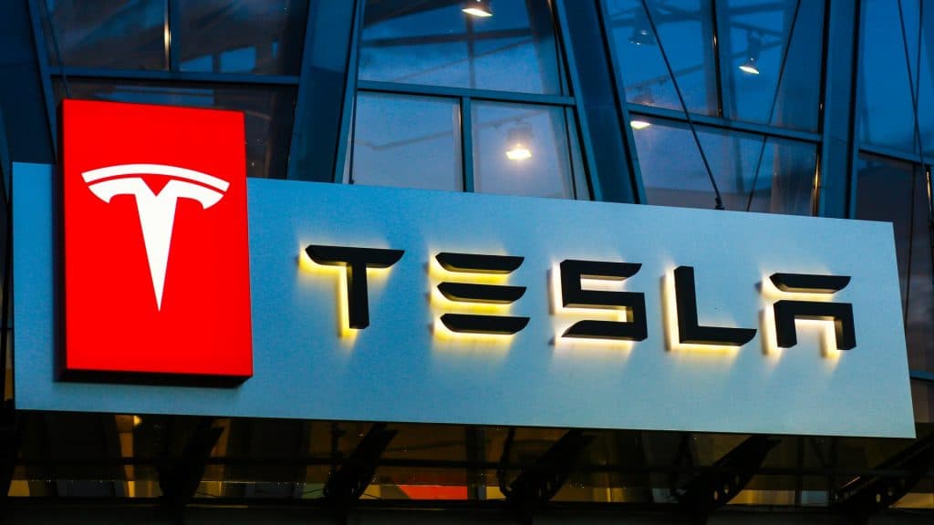 Tesla Share Price Forecast: Is Optimus a Good Catalyst for TSLA?